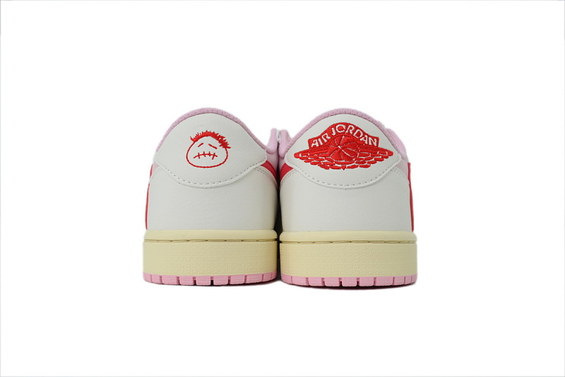 【AA1TA】白粉红勾 乔丹1代低帮 IQ7604-101 Travis Scott x Air Jordan 1 Retro Low OG 'Sail Tropical Pink'