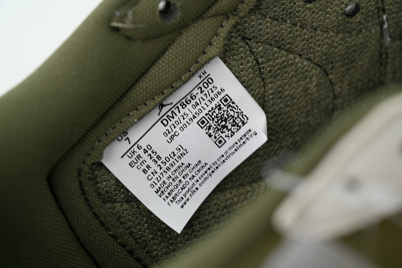 【AA1TA】米绿 乔丹1代低帮 DM7866-200 Travis Scott x Air Jordan 1 Retro Low OG SP 'Reverse Olive /Medium Olive