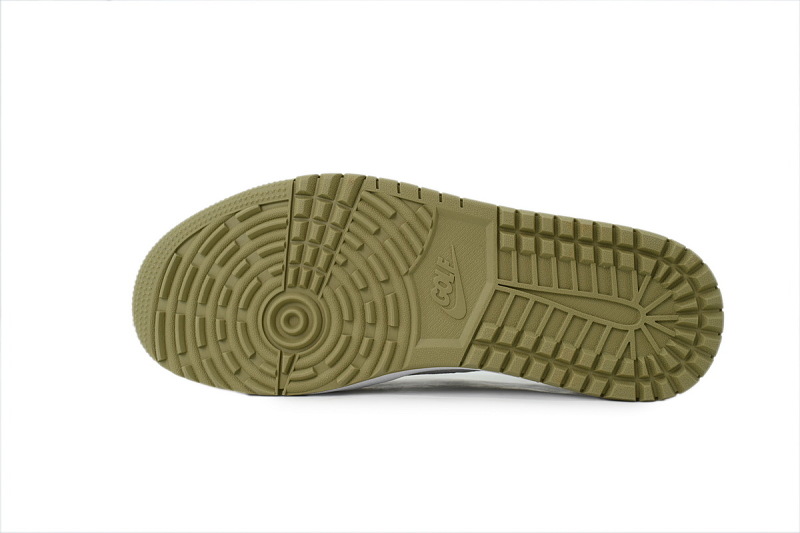 【AA1TA】高尔夫 乔丹1代低帮 FZ3124-200 Travis Scott x Air Jordan 1 Low Golf 'Neutral Olive'