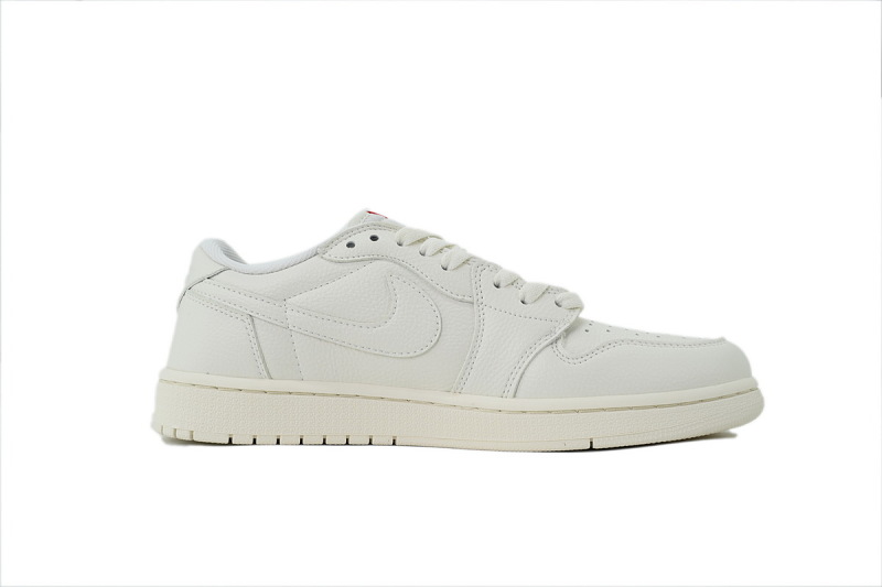 【AA1XH】A复古奶白 乔丹1代低帮 HQ6998-100 Air Jordan 1 Retro Low OG 'Sail'