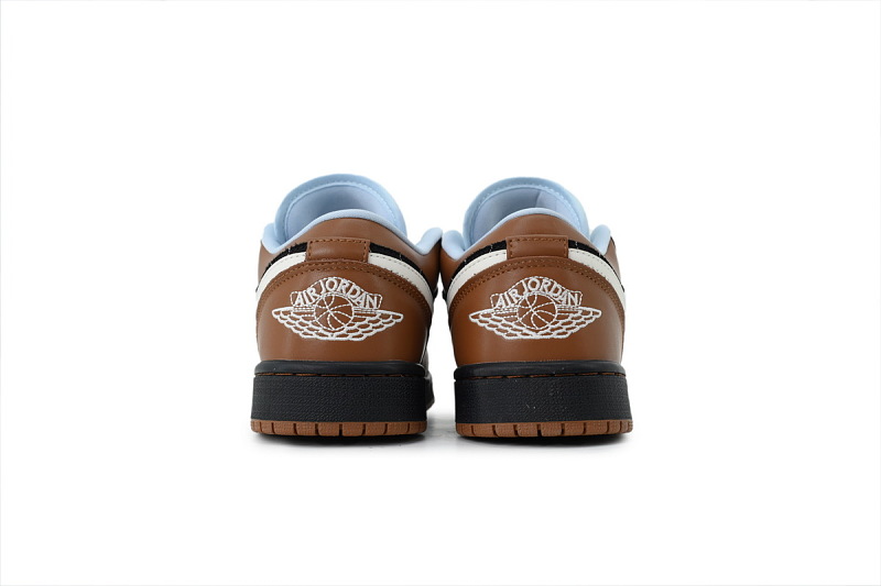 【AA1AQ】条纹深棕 乔丹1代低帮 IR7560-010 Air Jordan Low SE 'Black Light British Tan'