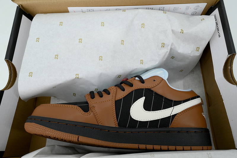 【AA1AQ】条纹深棕 乔丹1代低帮 IR7560-010 Air Jordan Low SE 'Black Light British Tan'