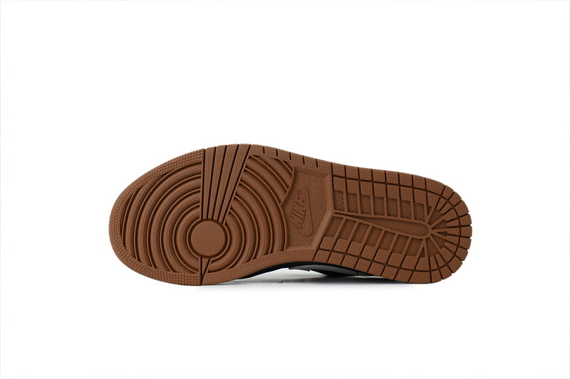 【AA1AQ】条纹深棕 乔丹1代低帮 IR7560-010 Air Jordan Low SE 'Black Light British Tan'