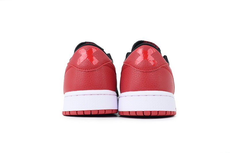 【AA1XH】低OG禁穿 乔丹1代低帮 HQ6998-001 Air Jordan 1 Retro Low OG 'Banned'