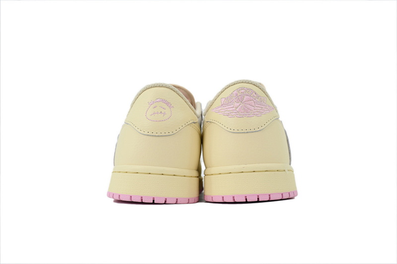yupoo_319889_8fc87d31.jpg 【BA9ZY】米黄粉 ZY版乔丹1代低帮 IQ7604-100 Travis Scott x Air Jordan 1 Retro Low OG 'Muslin Pink'
