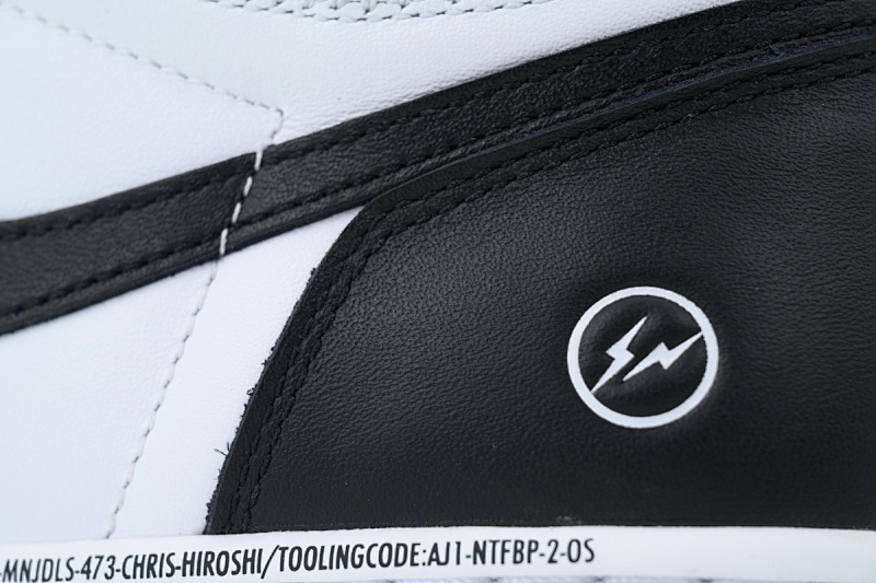 【EA7LR】闪电UN黑白 LJR版本乔丹1代 II7282-100 Union LA x Air Jordan 1 Retro Lightning UN Black And White