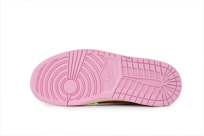 【EA5LR】粉红白倒钩 LJR版本乔丹1代  IQ7604-101 Travis Scott x Air Jordan 1 Low Rice Noodles Barb
