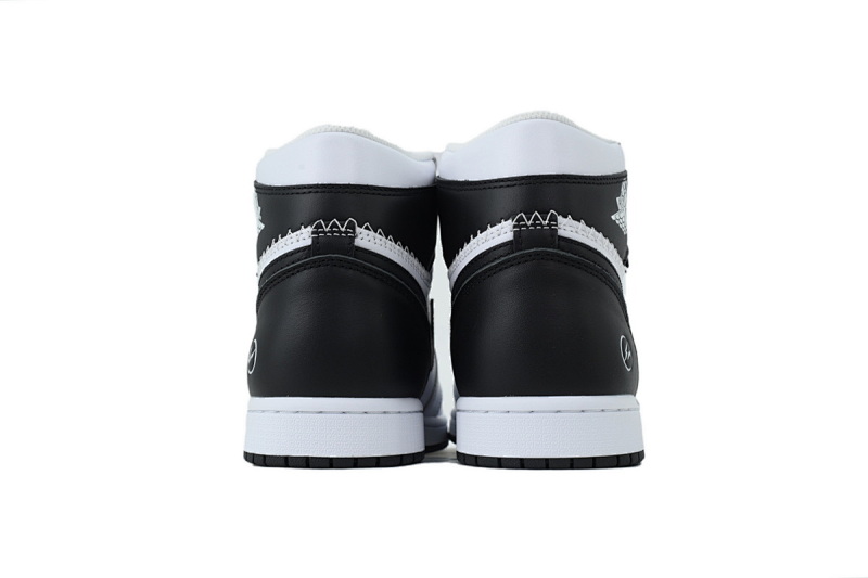 【DA3RN】UN联名黑白 RN版乔丹1代 II7282-100 Union LA x Air Jordan 1 Retro Collaborative Black And White