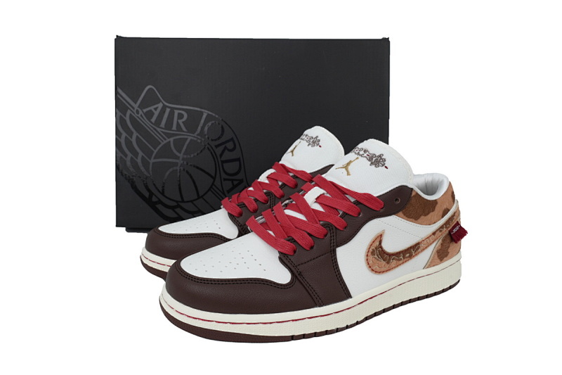 【AA1XH】马年限定 乔丹1代低帮 IQ5321-121 Air Jordan 1 Low Year Of the Horse Limited Edition