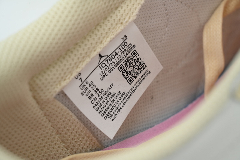 【CA1XP】柔粉倒 XP版乔丹1代低帮 IQ7604-100 Travis Scott x Air Jordan 1 Low Soft Powder Pouring