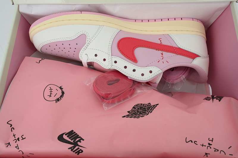 【CA1XP】热粉倒 XP版乔丹1代低帮 IQ7604-101 Travis Scott x Air Jordan 1 Low Hot Powder Pouring