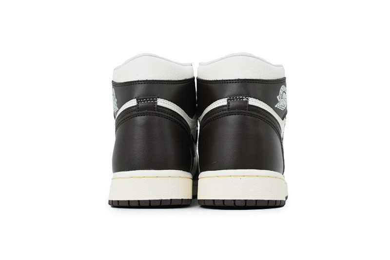 yupoo_320963_12abf93d.jpg 【BA7XH】高巴洛克棕 乔丹1代复古篮球鞋 FD2596-200 Wmns Air Jordan 1 Retro High OG 'Light Madder Root'