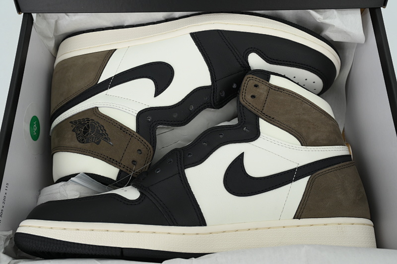 【EA5LR】小倒钩 LJR版本乔丹1代 555088-105 Air Jordan 1 Retro High OG 'Dark Mocha'