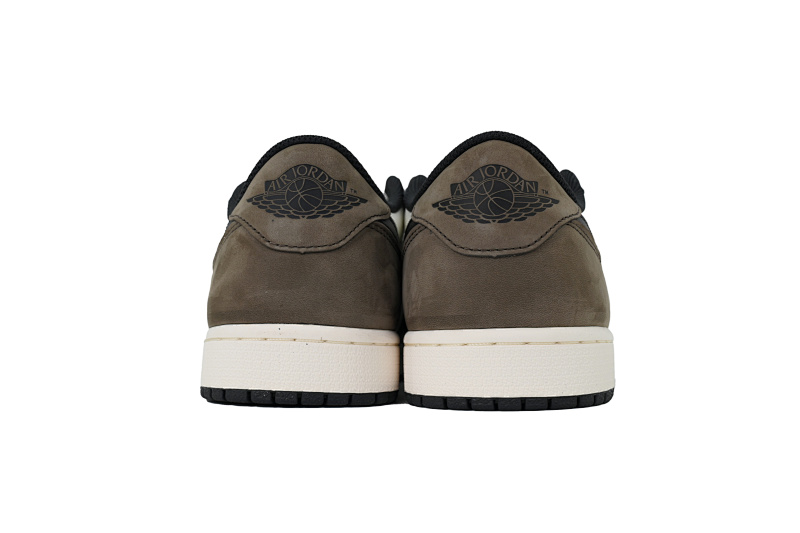 yupoo_321987_b5303799.jpg 【CA3LR】小倒钩低 LJR版本乔丹1代低帮 CZ0790-102 Air Jordan 1 Retro Low OG 'Mocha'