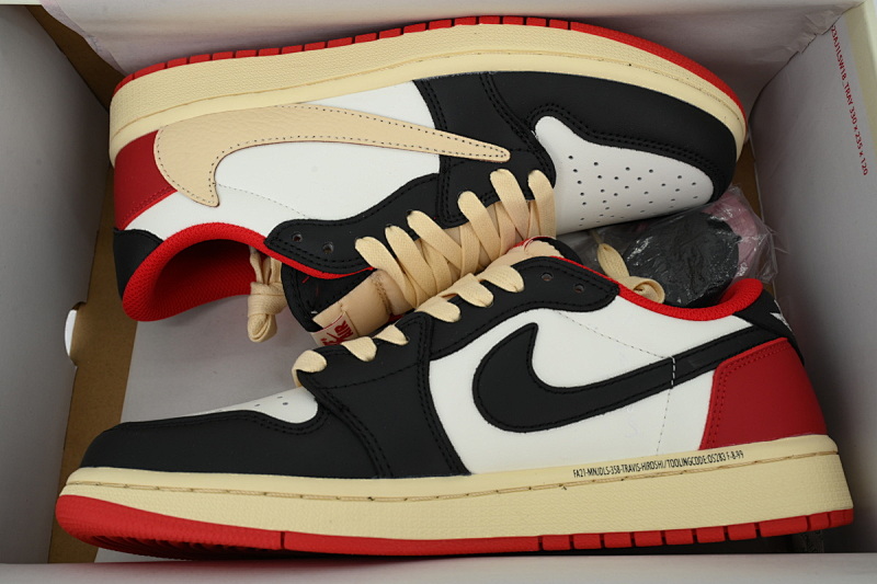 yupoo_322070_05828daa.jpg 【AA1XH】黑白红倒钩 乔丹1代低帮 DM7866-166 Travis Scott x Air Jordan 1 Black White Red Hook