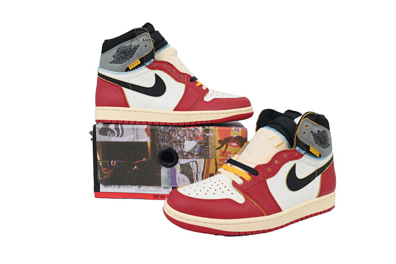 【DA3RN】UN灰红拼接  RN版乔丹1代  HV8563-600 Union LA x Air Jordan 1 Retro High OG SP 'Chicago Shadow'