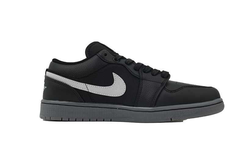 【AA1XH】低反光黑武士  乔丹1代低帮  HV5968-001 Air Jordan 1 Low 'Black White Dark Gum'
