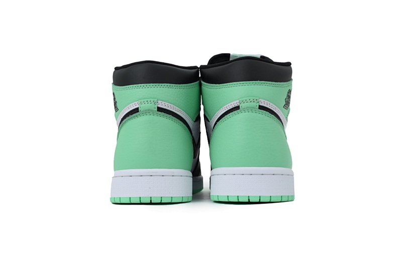 【BA2ZY】黑绿 ZY版乔丹1代 DZ5485-130  Air Jordan 1 Retro High OG 'Green Glow'