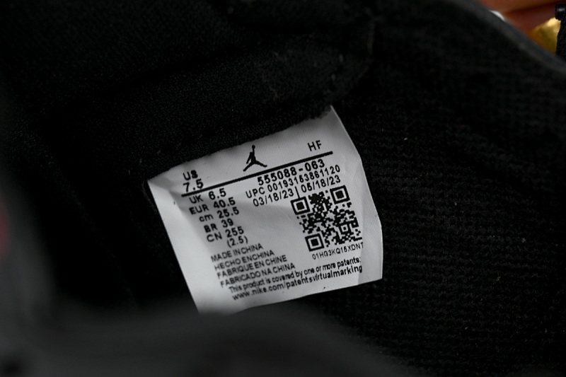 【BA2ZY】漆皮禁穿 ZY版乔丹1代 555088-063 Air Jordan 1 High “Banned”