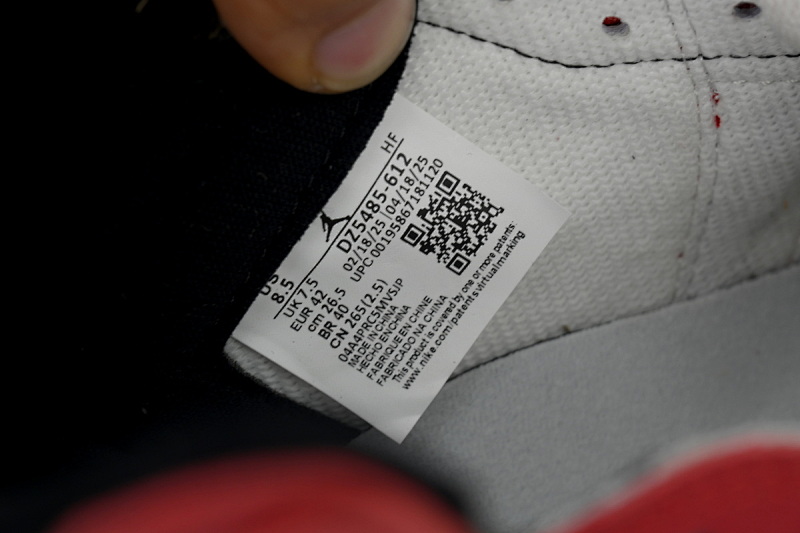 yupoo_323343_0b6c87a2.jpg 【BA2ZY】复刻芝加哥 ZY版乔丹1代 DZ5485-612 Air Jordan 1 High OG “Lost and Found”