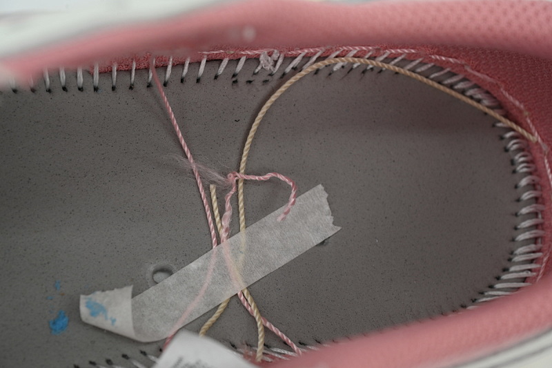 【BA9ZY】粉倒勾低 ZY版乔丹1代低帮 DM7866-600 Travis Scott x Air Jordan 1 Low OG White Pink