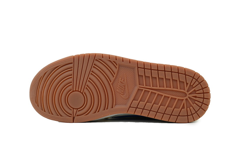 【BA9ZY】黄倒钩  ZY版乔丹1代低帮 DZ4137-700 Travis Scott x Air Jordan 1 Low OG Canary