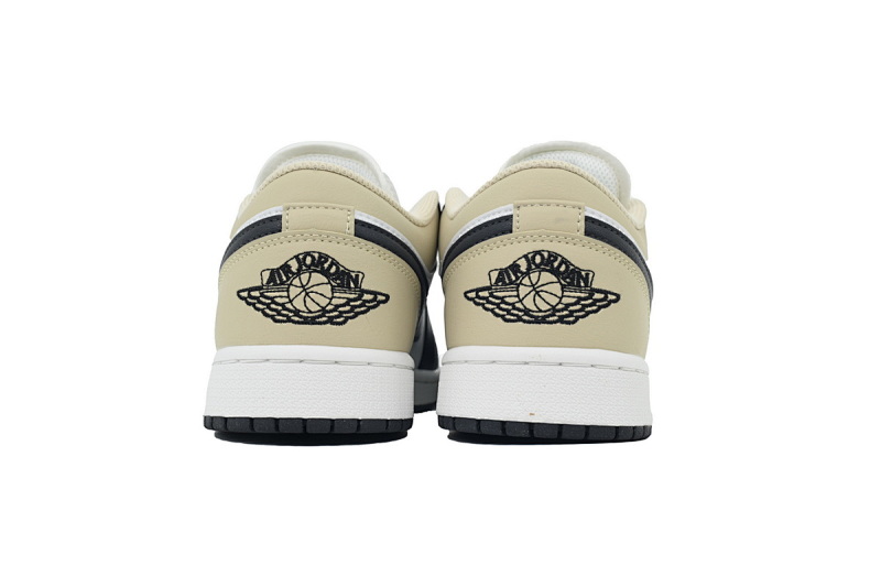 【AA1XH】奶油蛋糕 乔丹1代低帮 553560-153 Air Jordan 1 Cream Cake