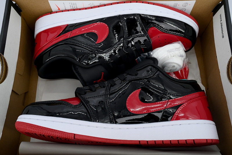 yupoo_324747_68173034.jpg 【AA1XH】黑红金人 乔丹1代低帮 553558-063 Air Jordan 1 Retro Low OG 'Black Red'