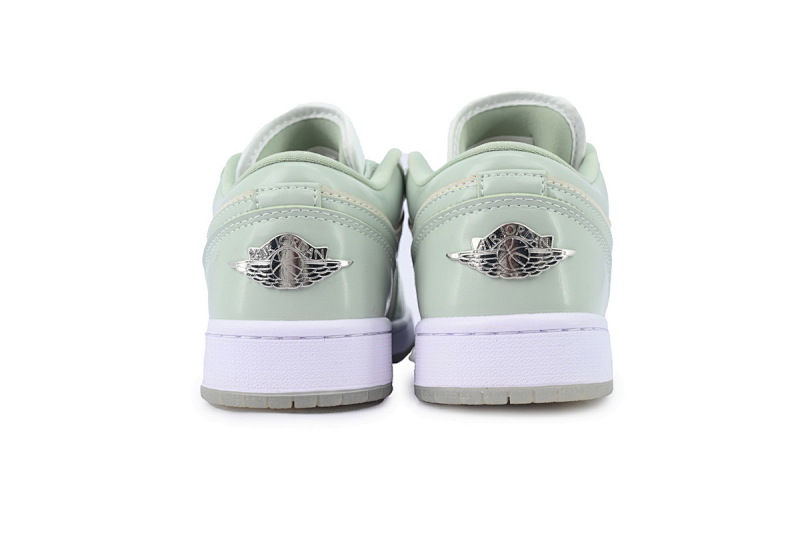 【AA1AQ】淡绿 乔丹1代低帮 HF4078-100 Air Jordan 1 Low SE 'Seafoam Sail'