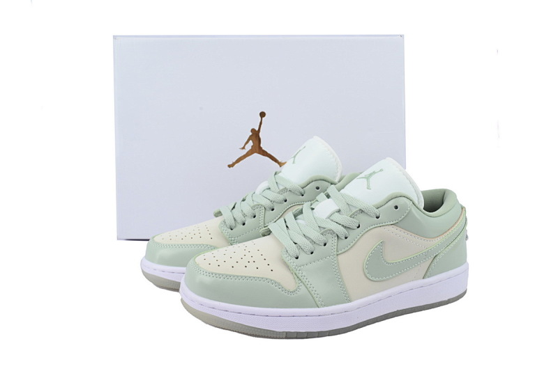 【AA1AQ】淡绿 乔丹1代低帮 HF4078-100 Air Jordan 1 Low SE 'Seafoam Sail'