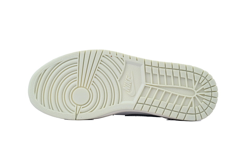【AA1XH】蛇年限定 乔丹1代低帮 HF3144-100 Air Jordan 1 Retro Low OG 'Year of the Snake'