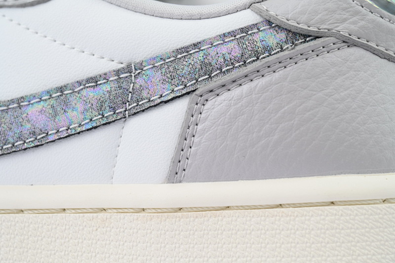 【AA1XH】蛇年限定 乔丹1代低帮 HF3144-100 Air Jordan 1 Retro Low OG 'Year of the Snake'