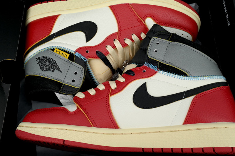 yupoo_325363_bba3af83.jpg 【BA7XH】米白红联名 乔丹1代复古篮球鞋 HV8563-600 Union LA x Air Jordan 1 Retro High OG SP 'Chicago Shadow'