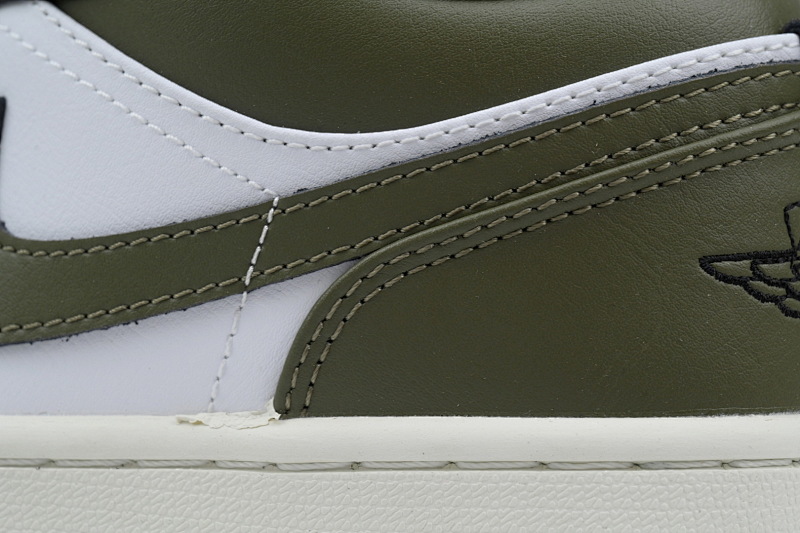 【AA1AQ】白军绿 乔丹1代低帮 553558-092 Air Jordan 1 Low 'Black Toe Medium Olive'