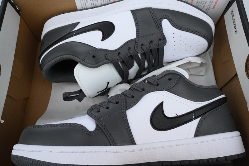yupoo_326103_5f3792cc.jpg 【AA1AQ】白铅灰 乔丹1代低帮 553558-152 Air Jordan 1 Low 'Iron Grey'