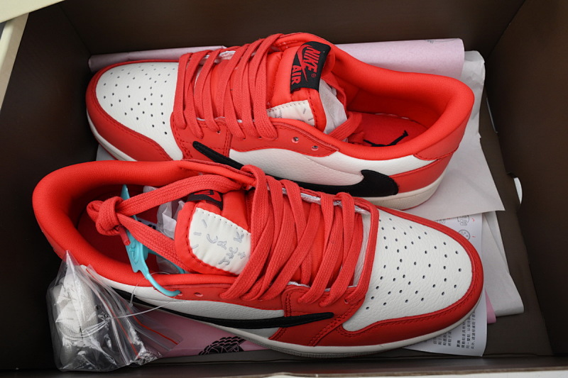 【AA1XH】新芝加哥倒钩 乔丹1代低帮 DM7688-100 Travis Scott x Air Jordan 1 Low Red