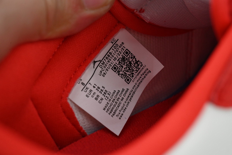 【AA1XH】新芝加哥倒钩 乔丹1代低帮 DM7688-100 Travis Scott x Air Jordan 1 Low Red