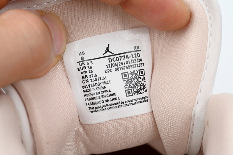 【AA1AQ】粉白 乔丹1代低帮 DC0774-120 Air Jordan 1 Low "Crimson Tint"