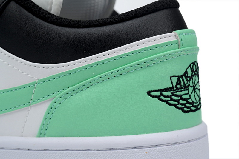 【AA1AQ】白绿黑 乔丹1代低帮 553558-131 Air Jordan 1 Low "Green Glow"