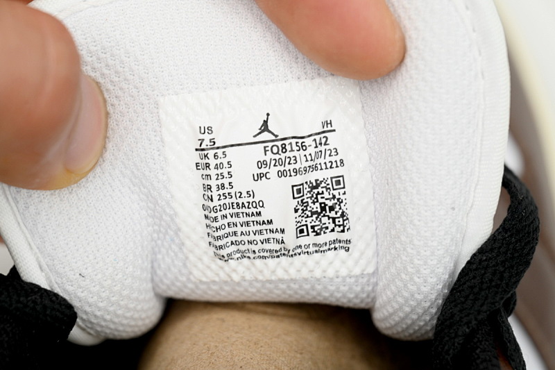 【AA1AQ】灰白棕 乔丹1代低帮 FQ8156-142  Air Jordan 1 Low SE GS 'Mocha Blue Grey'