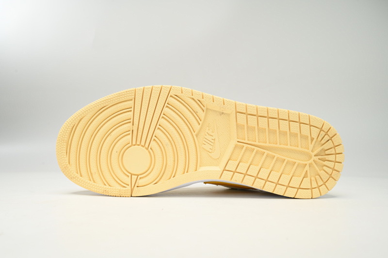 yupoo_327213_6b297f02.jpg 【AA1AQ】米黄 乔丹1代低帮 DC0774-170 Women's Air Jordan 1 Low "Team Gold"