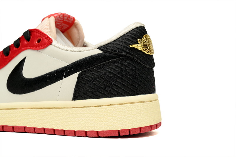 yupoo_327302_05c50d40.jpg 【AA1XH】公牛芝加哥 乔丹1代低帮 FN0432-100 Air Jordan 1 Low Bulls Chicago
