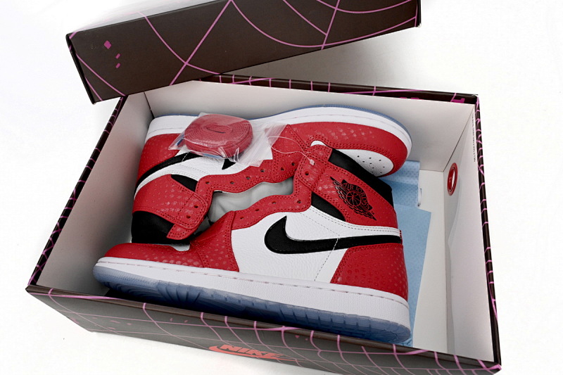 【CA1K6】蜘蛛侠 纯原版乔丹1代 555088-602 Air Jordan 1 High OG “Origin Story”