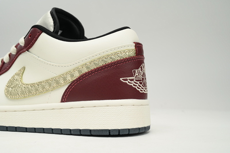 【BA5AQ】龙年红 乔丹1代低帮 FJ5735-100 Air Jordan 1 Low SE Year of the Dragon
