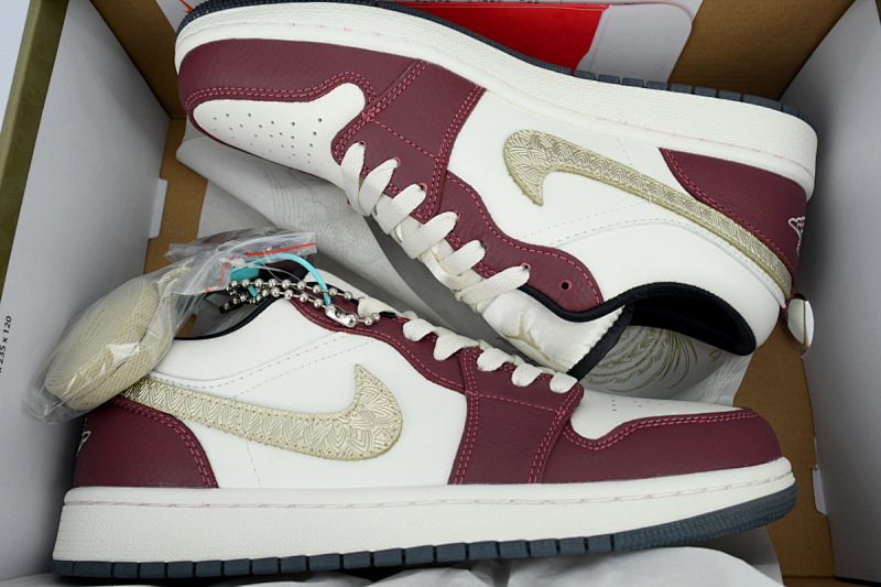 yupoo_327411_daf93149.jpg 【AA1XH】低金羽龙年 乔丹1代低帮 FJ5735-100 Air Jordan 1 Low SE Year of the Dragon