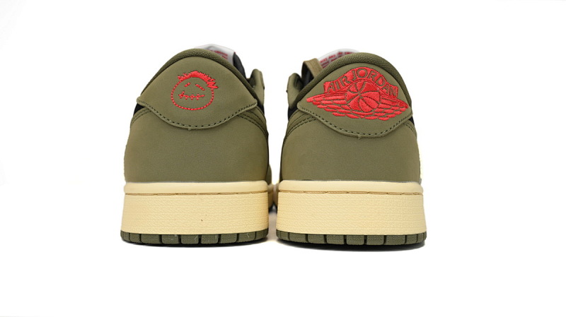 【AA1XH】7.0绿倒勾 乔丹1代低帮 DM7866-002 Travis Scott x Air Jordan 1 Low OG "Black Olive"