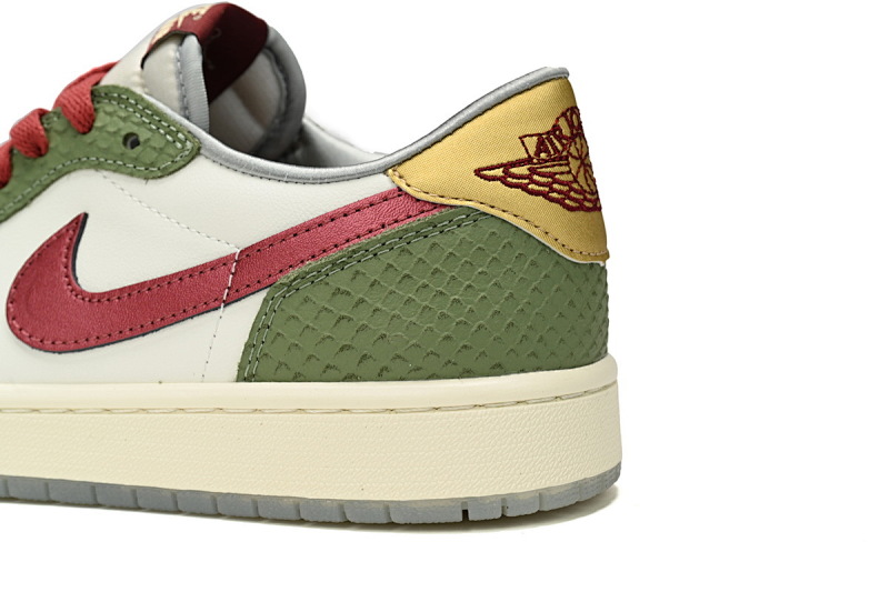 【BA5AQ】龙年限定 乔丹1代低帮 FN3727-100 Air Jordan 1 Low OG Year of the Dragon
