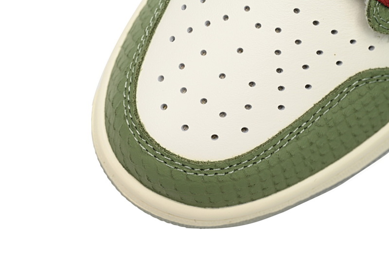 【BA5AQ】龙年限定 乔丹1代低帮 FN3727-100 Air Jordan 1 Low OG Year of the Dragon