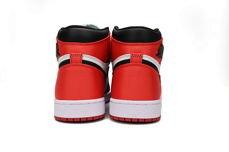 【BA7XH】黑脚趾丝绸 东莞版乔丹1代篮球运动鞋 CD0461-016    Air Jordan 1 WMNS “Satin Black Toe”