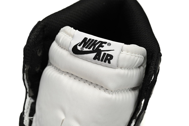 【BA7XH】黑白熊猫  东莞版乔丹1代 555088-010 Air Jordan 1 Retro High OG Black White